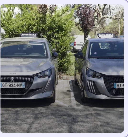 Voitures de l'auto-école Mob'incub