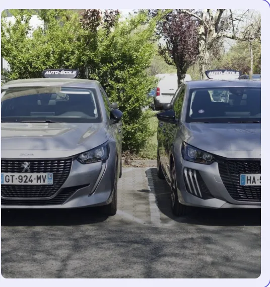 Voitures de l'auto-école Mob'incub